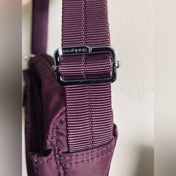 HEDGREN - Purple Crossbody Bag - BRAND NEW Condition! - Picture 6 of 8